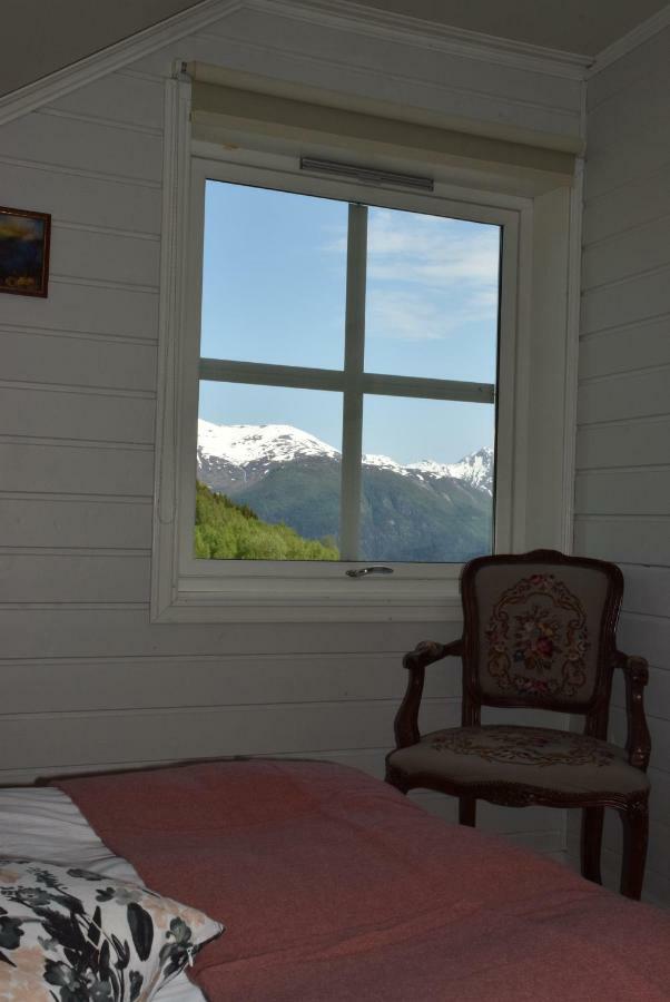 Hesthaug Gard Daire Eidsdal Dış mekan fotoğraf